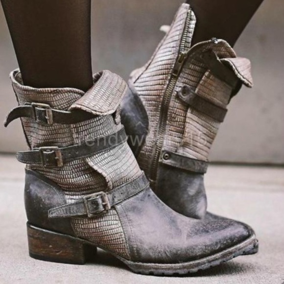 sperry boots clearance